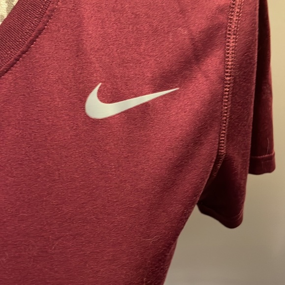 Nike top - Picture 5 of 12